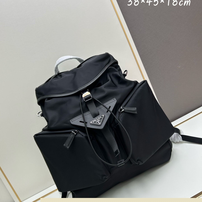 Pra*a backpacks